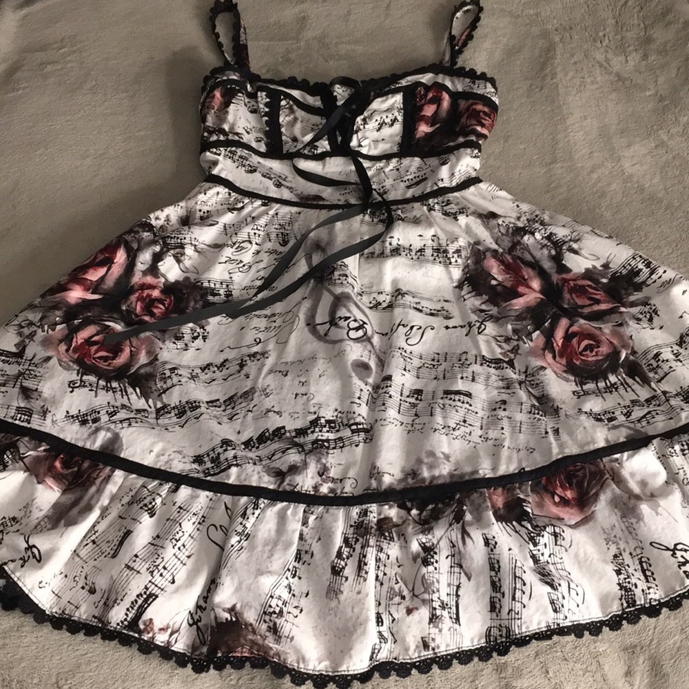 Romantic pinup style dress